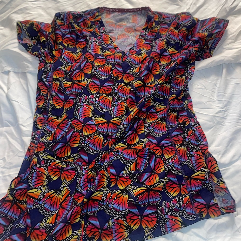 Scrub top